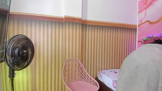 melody_paris - Melody_paris's free webcam - UK Sex Cams