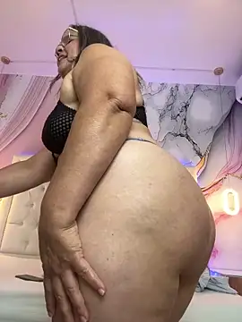 Onenden - Couple webcam sex chat