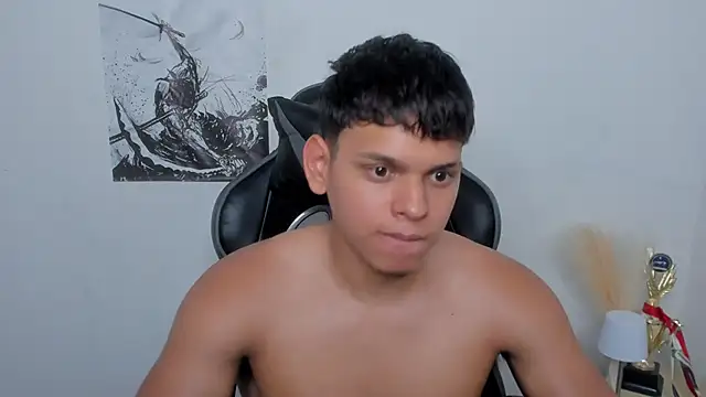 stefan_leenox live cam on StripChat