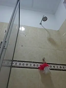 Kitty_San_xXx webcam