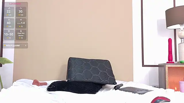 EleonorAshcroft webcam