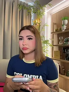 Beella1_ webcam