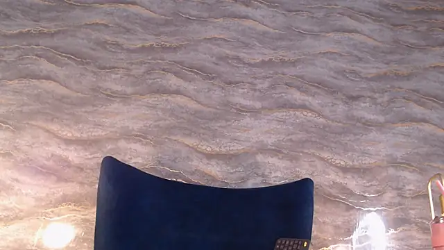 Mia_Luxor webcam