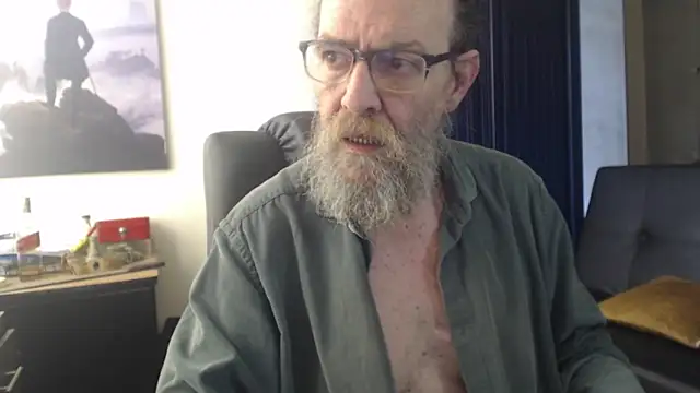 Uncle_Hottie webcam