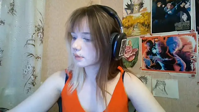 MilaTyan webcam