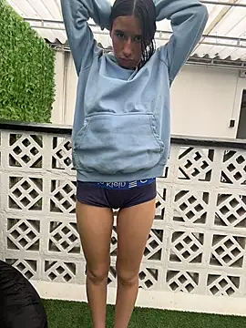 LilyRossi_ webcam