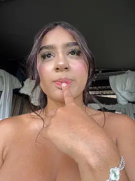 VictoriaSecretXXX webcam