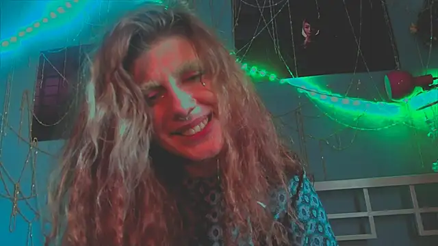 VivienDarkbloom webcam