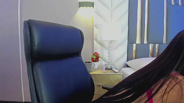 ChloeHarper_ webcam