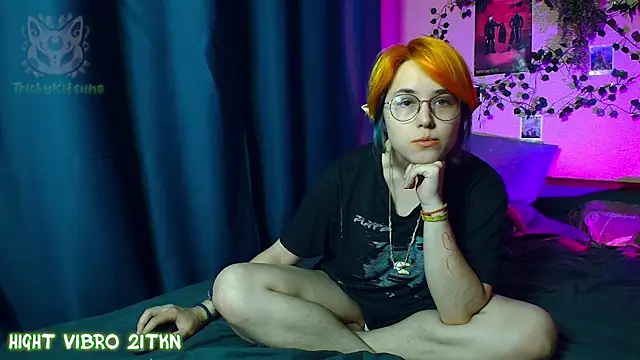 TrickyKitsune webcam