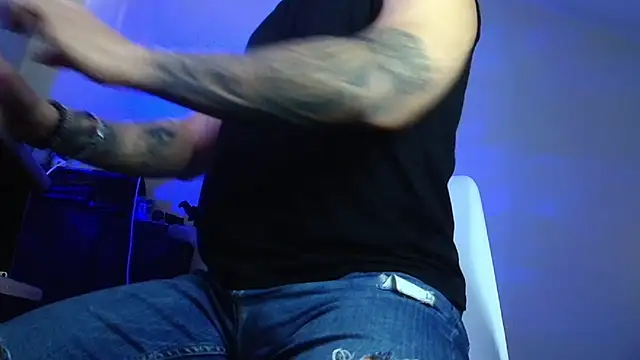 XanderCage99 webcam
