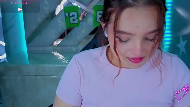 mia_foster_t webcam