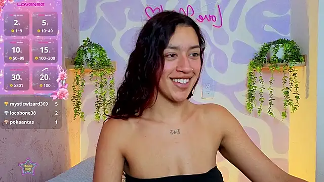 mia_scarlett7 webcam