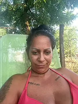 wildfarmbabe webcam