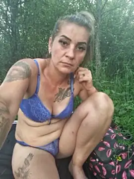 ibolya86 webcam