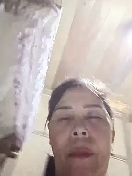 Kiki_sexyy webcam
