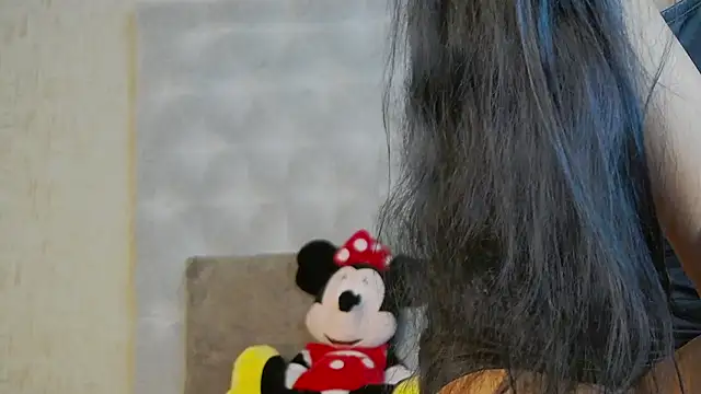 LexxyBloom webcam