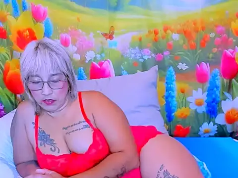 indianroxy live cam on StripChat