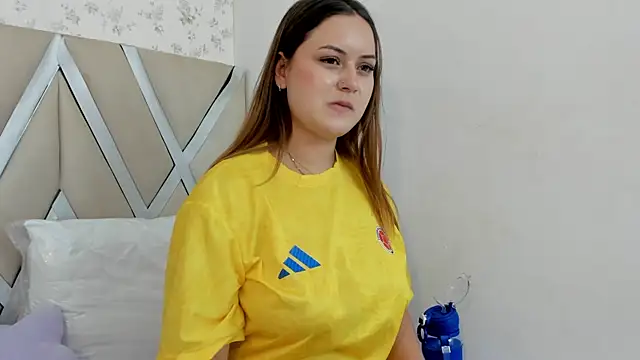 skysaenz live cam on StripChat
