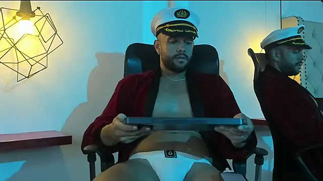 Lyam_Voss live cam on StripChat