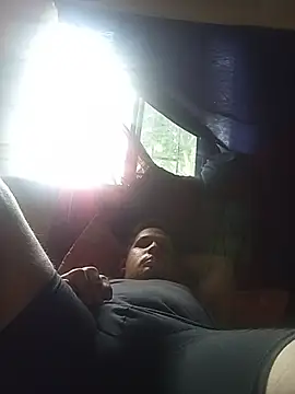 Kennyguerrero9 live cam on StripChat