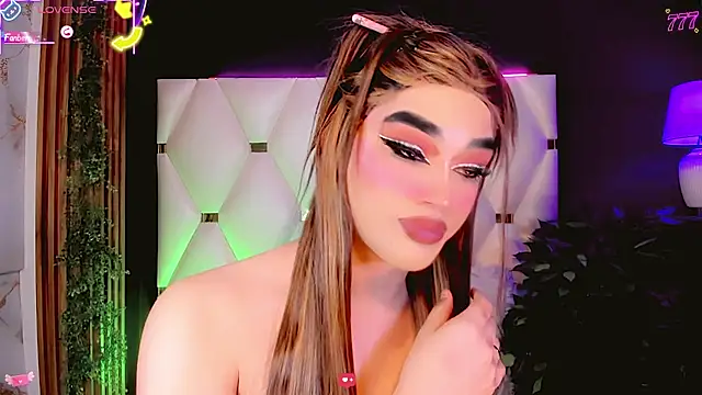 Camila_Vasquezz1 live cam on StripChat