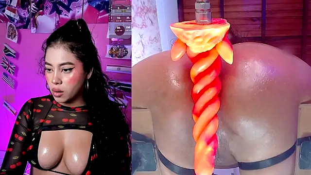 NicoleJons_ webcam