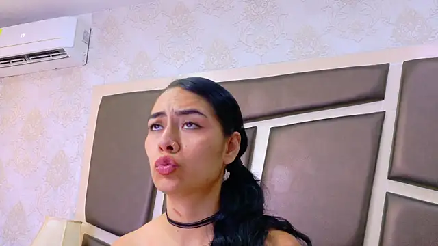 NicoleEsposito webcam