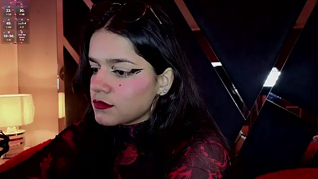 ValerieKay_ webcam