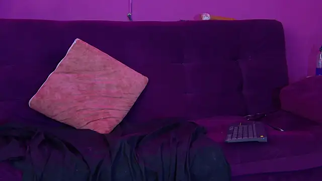 Daliana_Gounbolt webcam