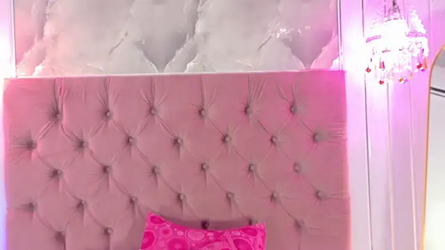 Gabby-Sweet live cam on StripChat