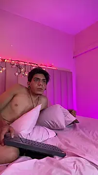 abrilandjulian live cam on StripChat