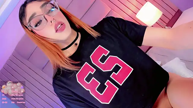 Camille_deluxe webcam