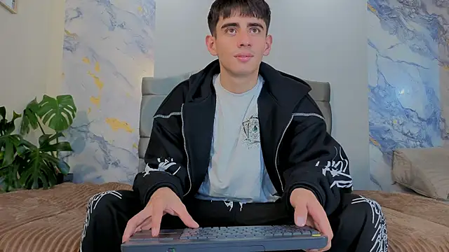 demian_hot99 webcam