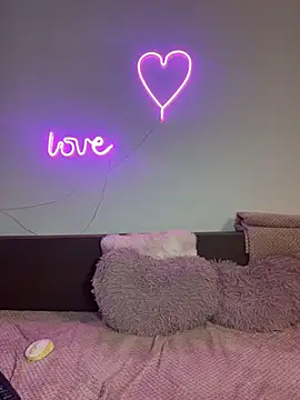 Sabrinedivinee webcam