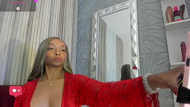 BriannaChelsea webcam