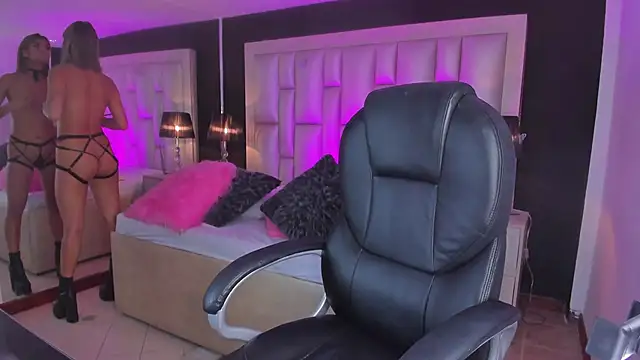 LuisaJonnes_ webcam