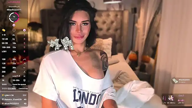 ParisianDoll webcam