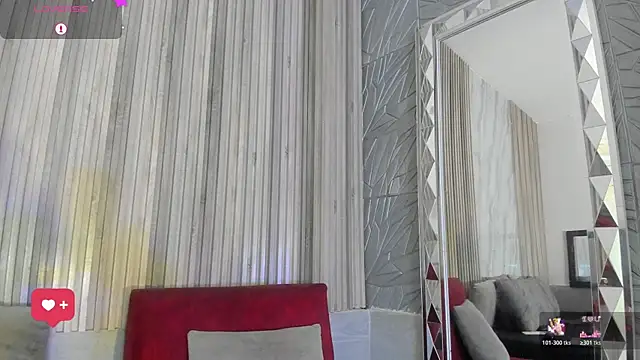 BriannaChelsea webcam