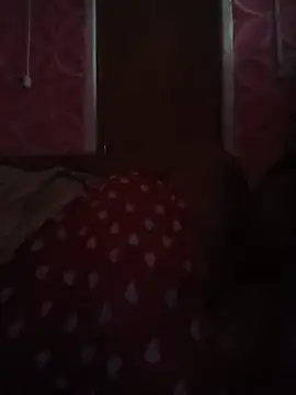 Rosabela04 live cam on StripChat
