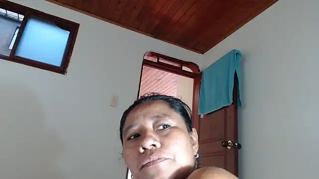 adrixxx38 webcam