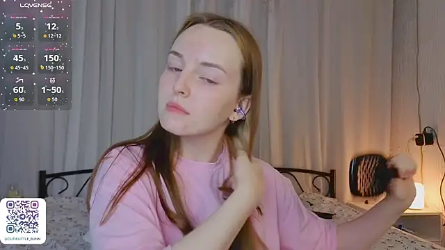 bae_cake_ webcam