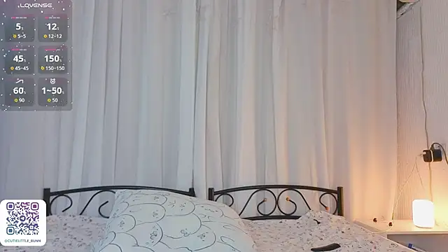 bae_cake_ webcam