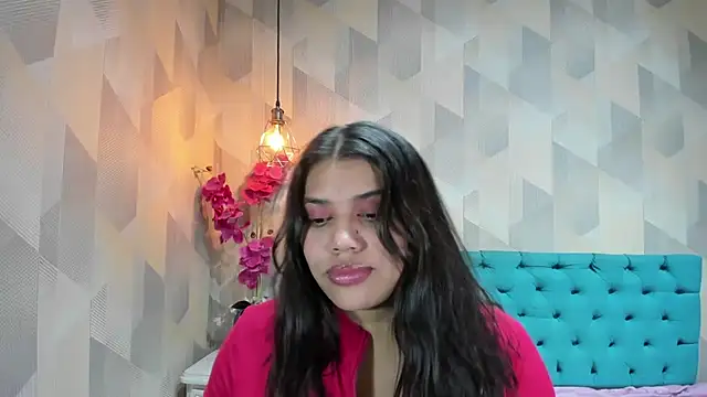 LindaBreeS webcam