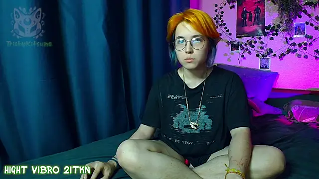 TrickyKitsune webcam
