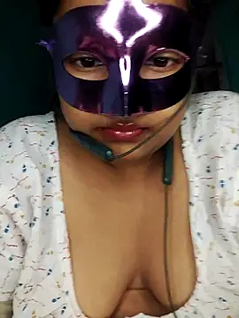 mimi87hoty webcam