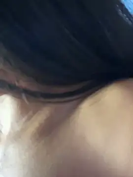 LunaMoore_Pink webcam