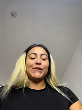Elina_Hills webcam