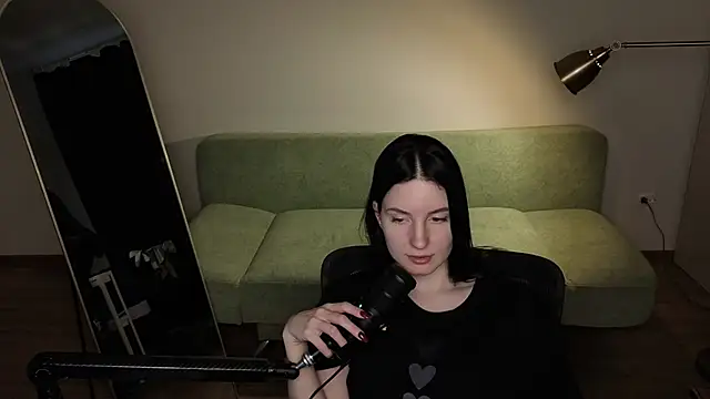 Naomi_Velvet webcam