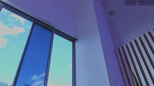 Ariana_klarts webcam